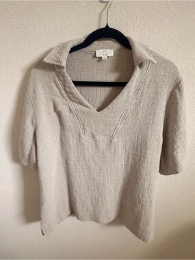 P Cill Oatmeal Textured Collared V-Neck Top Women’s Large